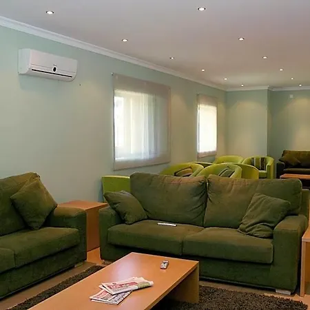 Hotel Arcada 2*